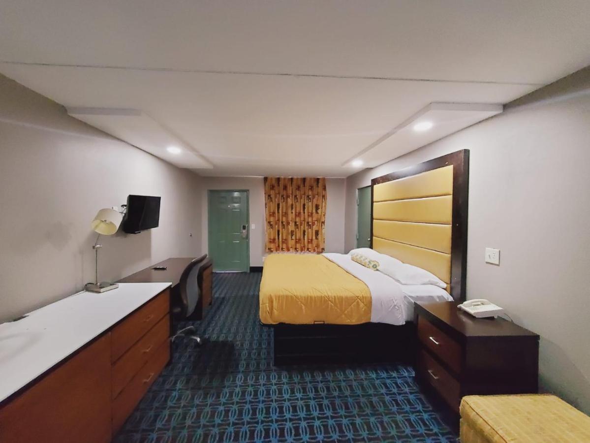 Scottish Inns & Suites Springdale Εξωτερικό φωτογραφία