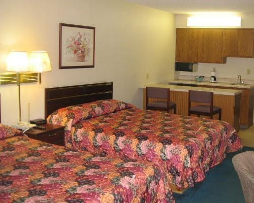 Scottish Inns & Suites Springdale Δωμάτιο φωτογραφία
